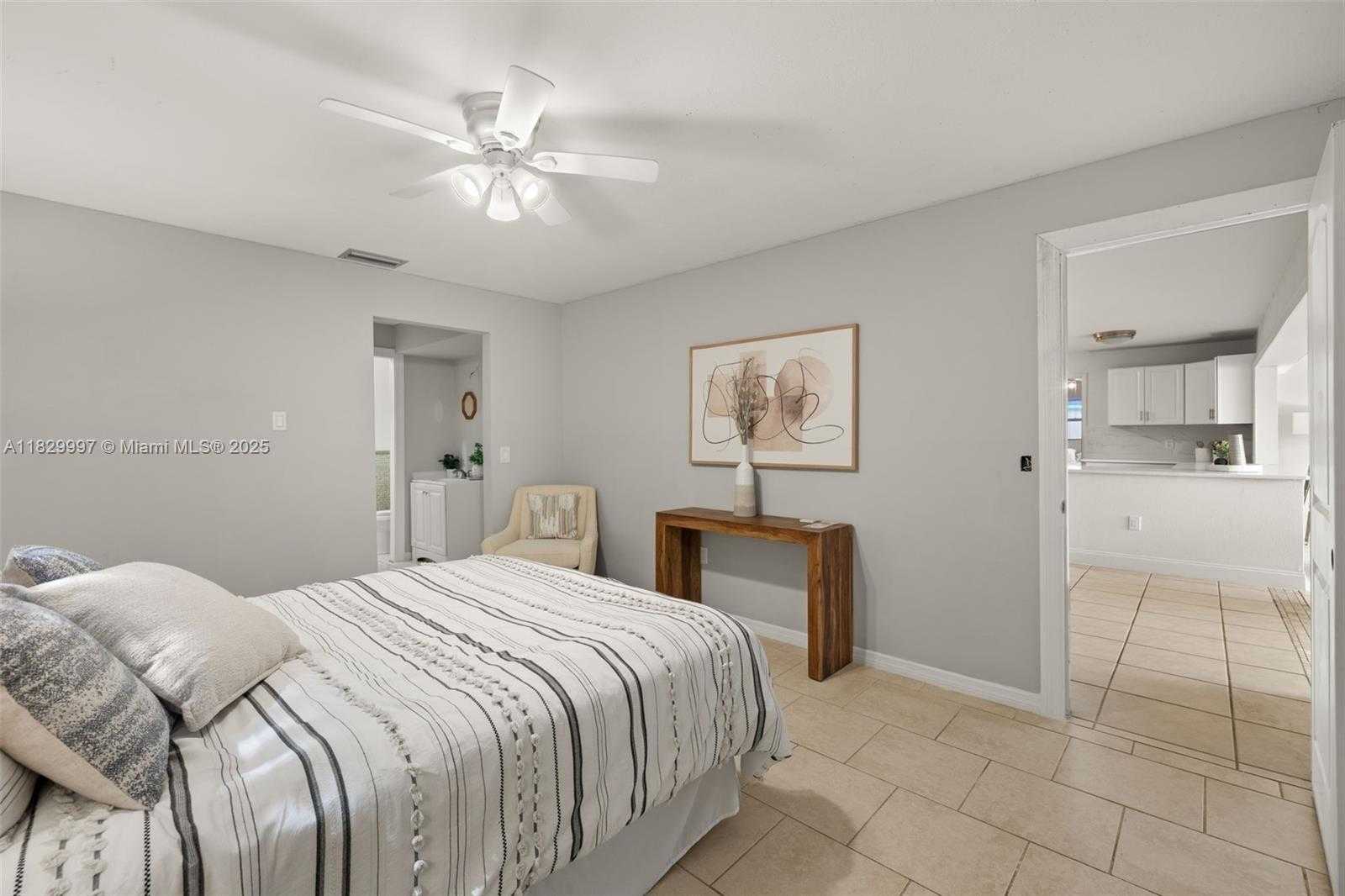 Small Image of 746 OVERIVER DRIVE, Fort Myers Number 20