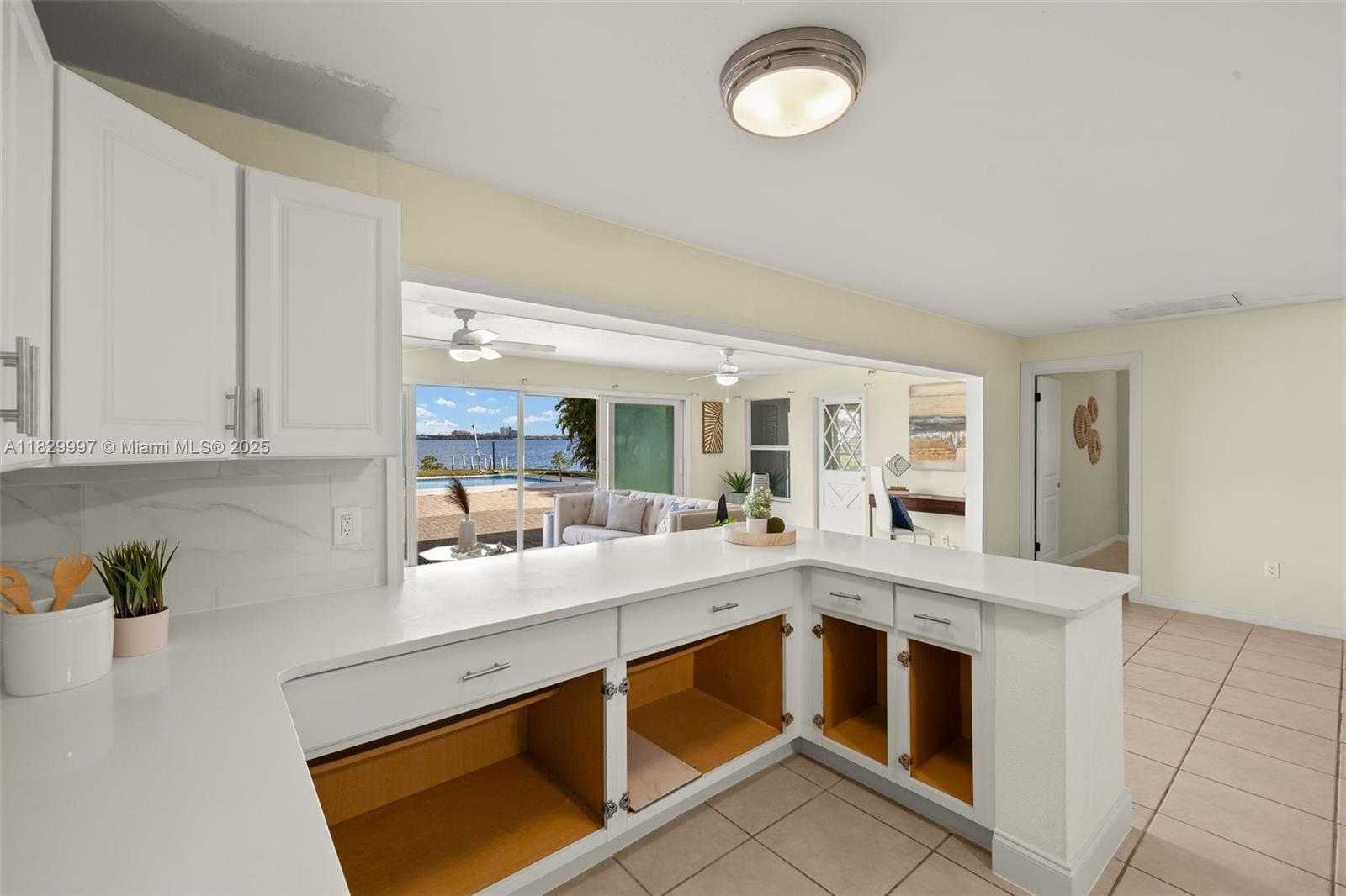 Small Image of 746 OVERIVER DRIVE, Fort Myers Number 33