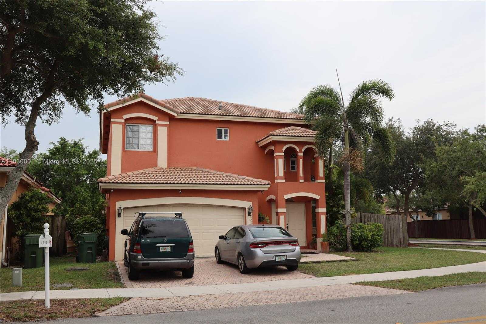 Small Image of 1510 SOUTH EAST 22ND LN, Homestead Number 2