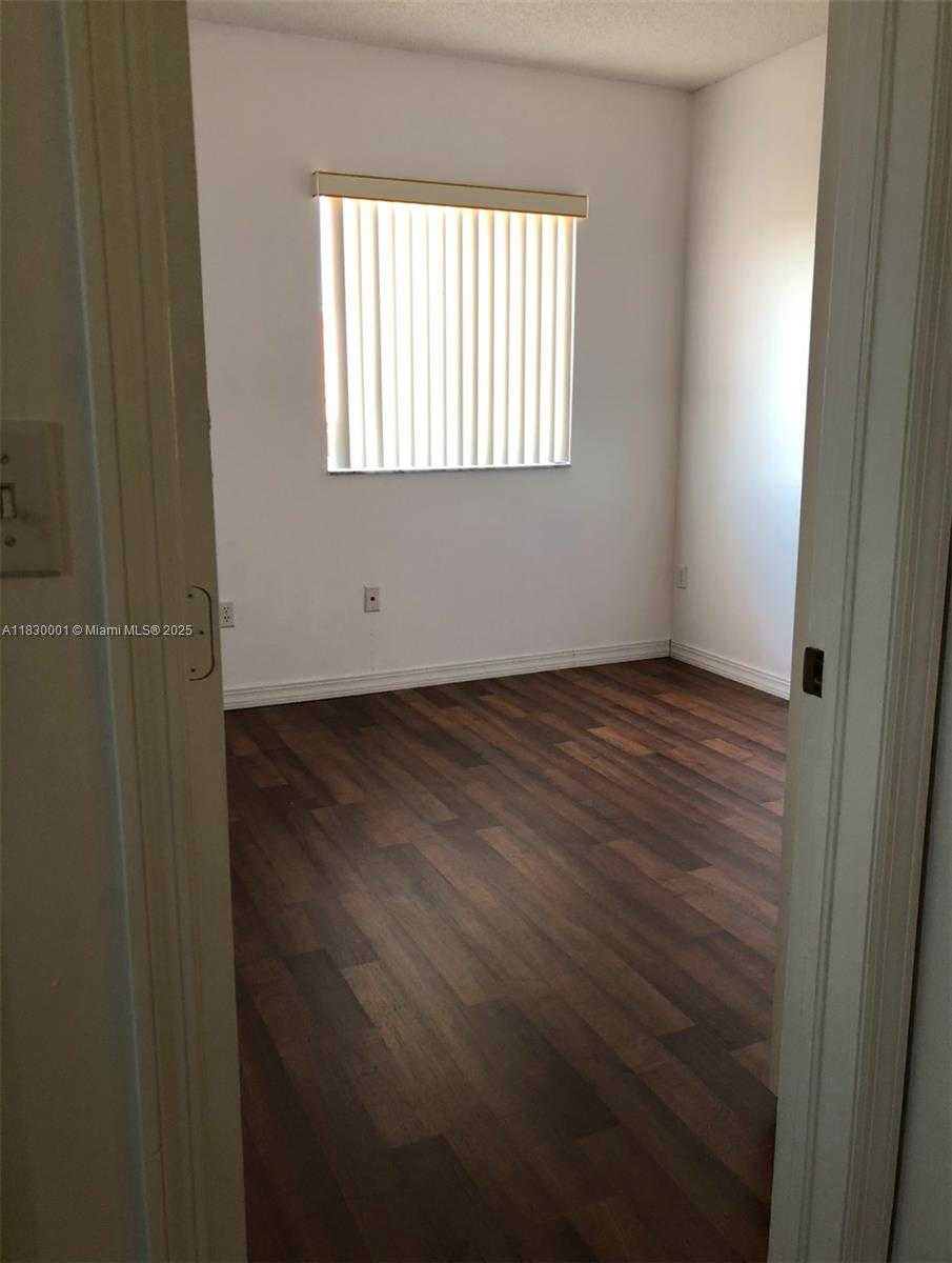 Small Image of 1510 SOUTH EAST 22ND LN, Homestead Number 22