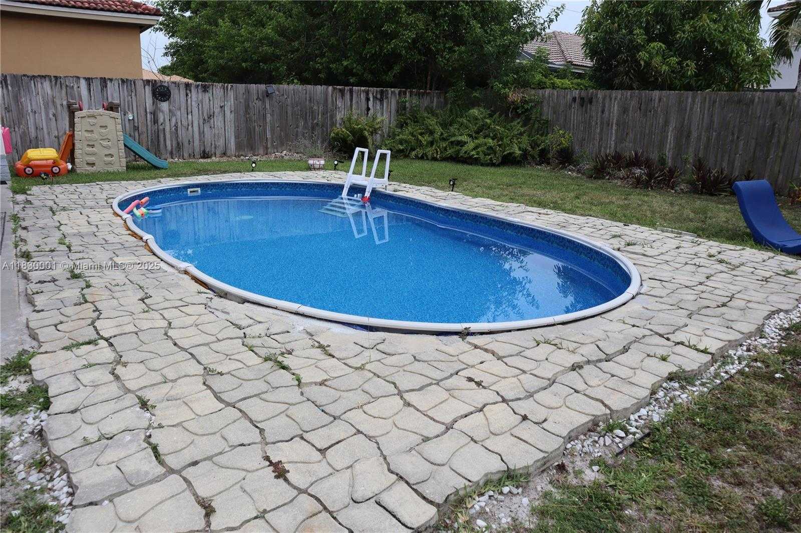 Small Image of 1510 SOUTH EAST 22ND LN, Homestead Number 32