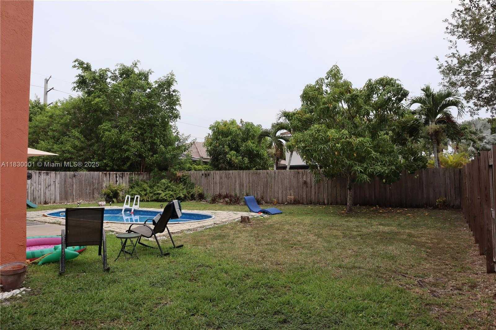 Small Image of 1510 SOUTH EAST 22ND LN, Homestead Number 34