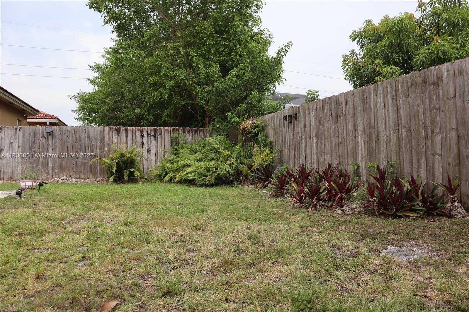 Small Image of 1510 SOUTH EAST 22ND LN, Homestead Number 36