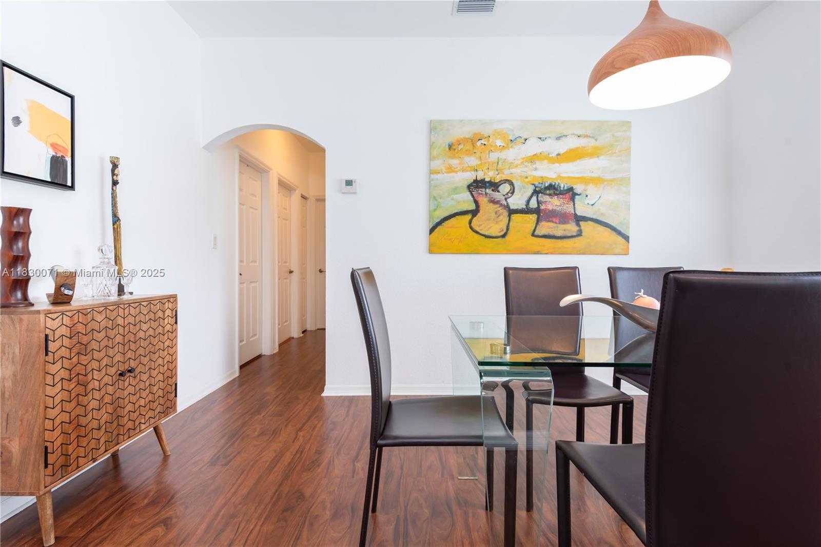 Small Image of 4123 SAPPHIRE BND, Weston Number 29