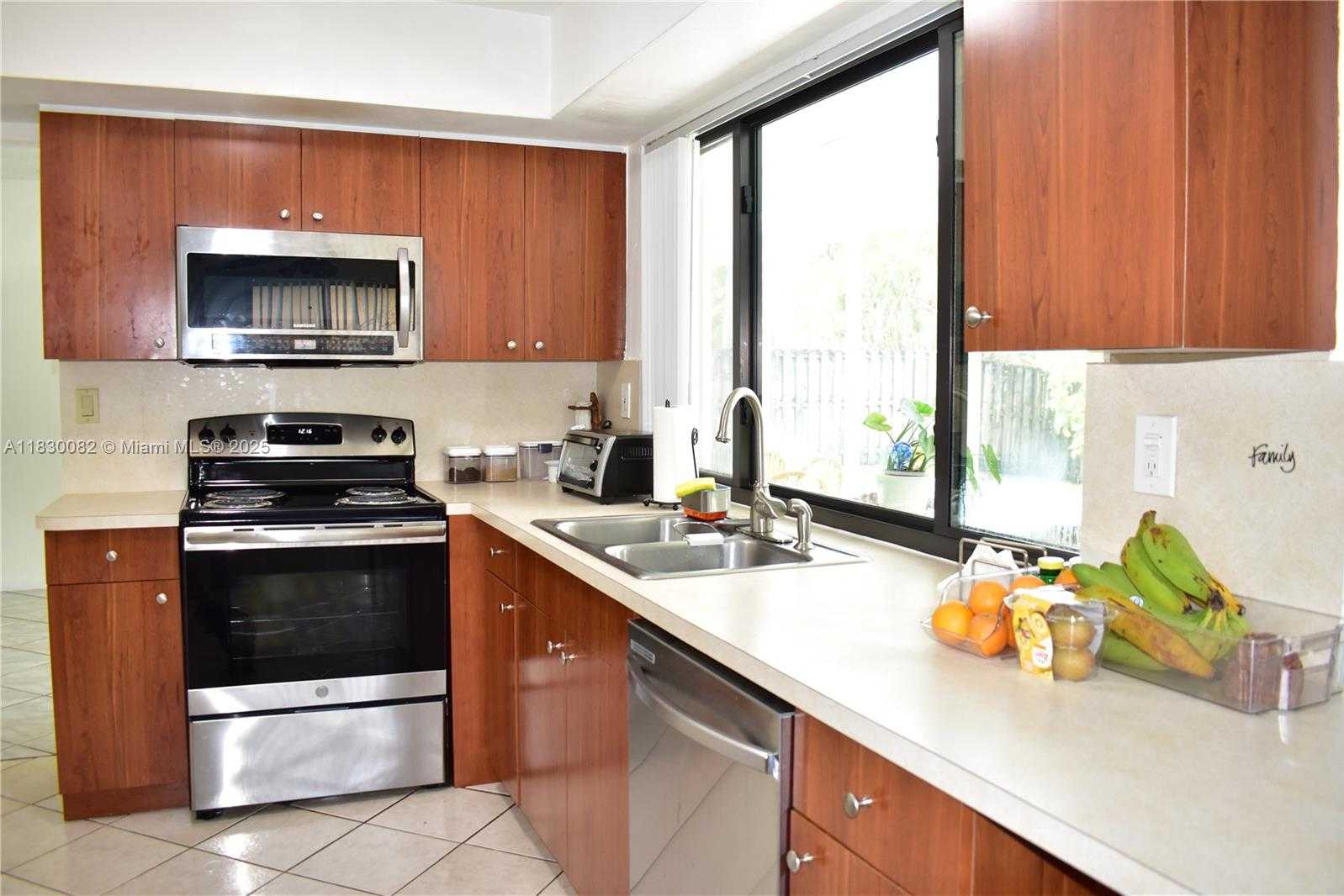 Small Image of 7070 NORTH WEST 21ST ST, Sunrise Number 16