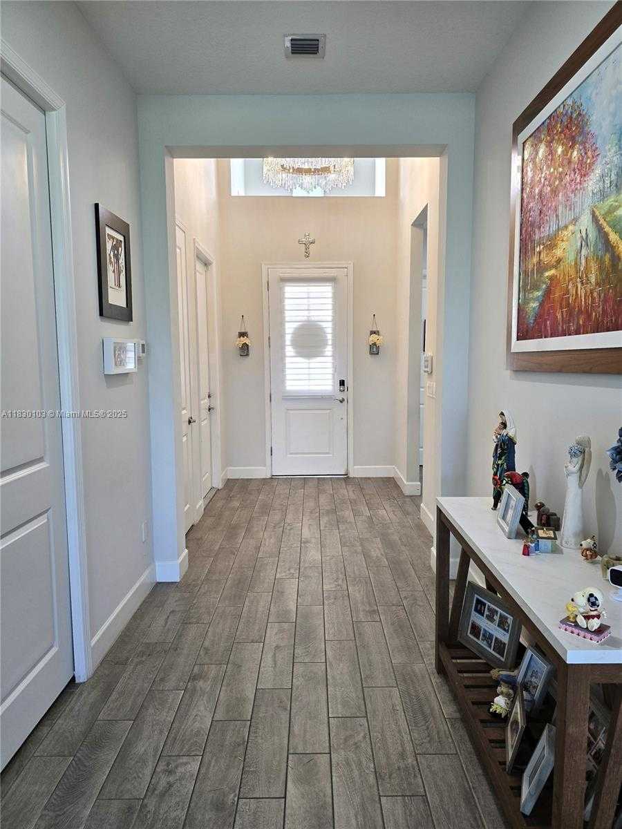 Small Image of 16190 MELOGOLD DR, Loxahatchee Number 2