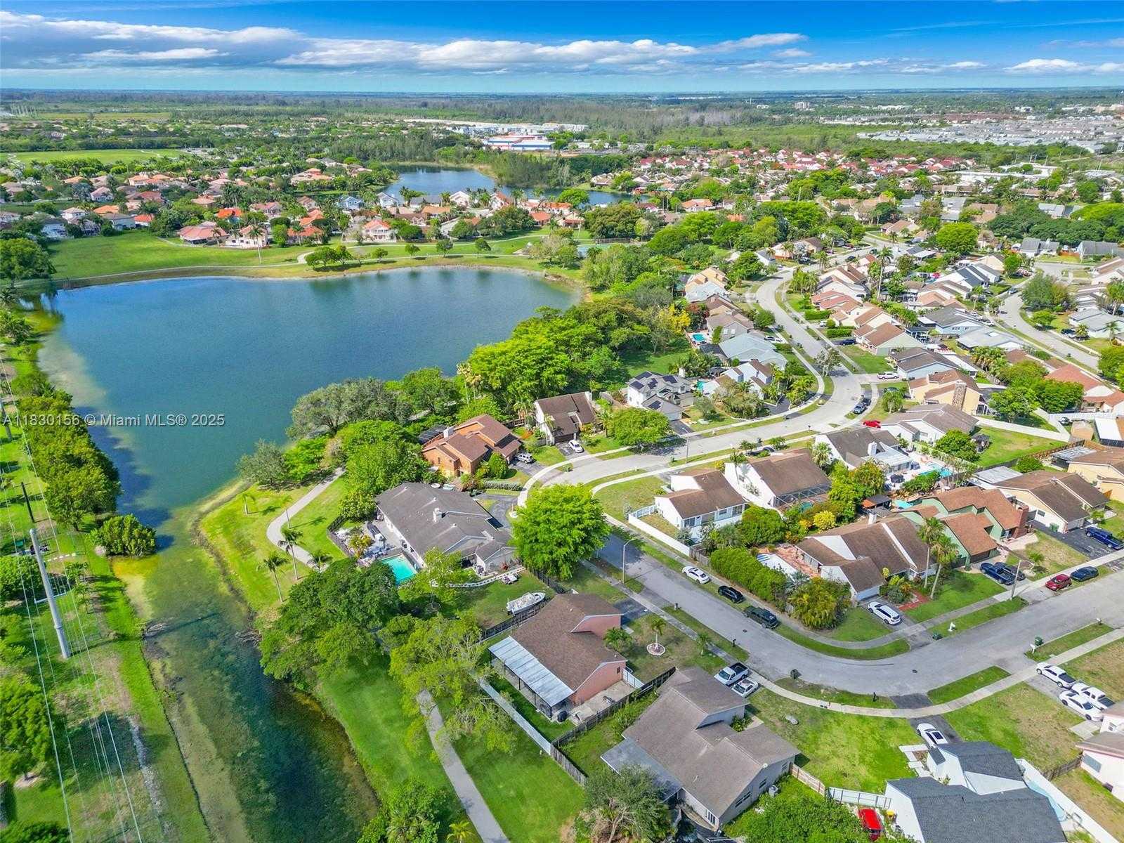 Small Image of 1747 NORTH GOLDENEYE LN, Homestead Number 13