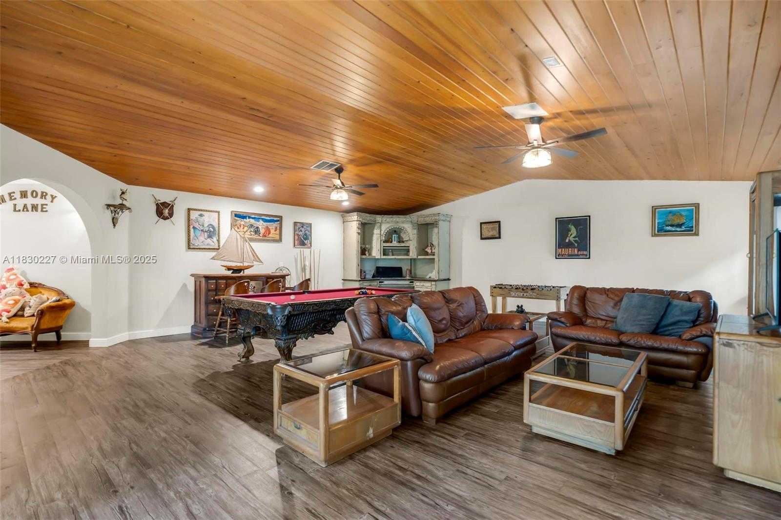 Small Image of 2221 SOUTH WEST 28TH WAY, Fort Lauderdale Number 15