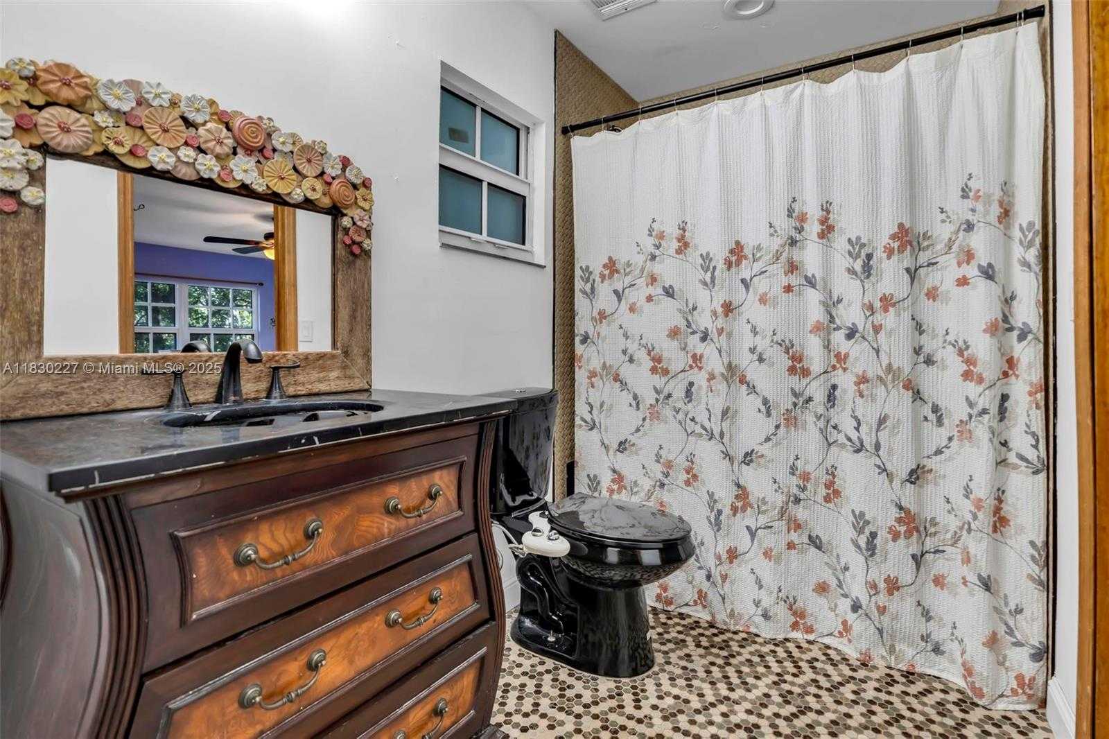 Small Image of 2221 SOUTH WEST 28TH WAY, Fort Lauderdale Number 44