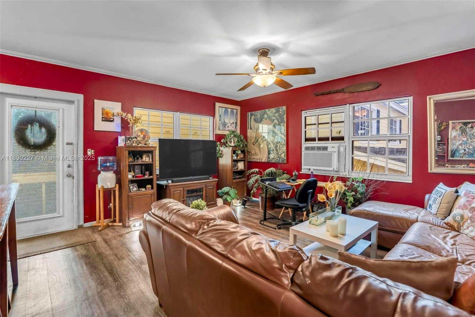 Small Image of 2221 SOUTH WEST 28TH WAY, Fort Lauderdale Number 45