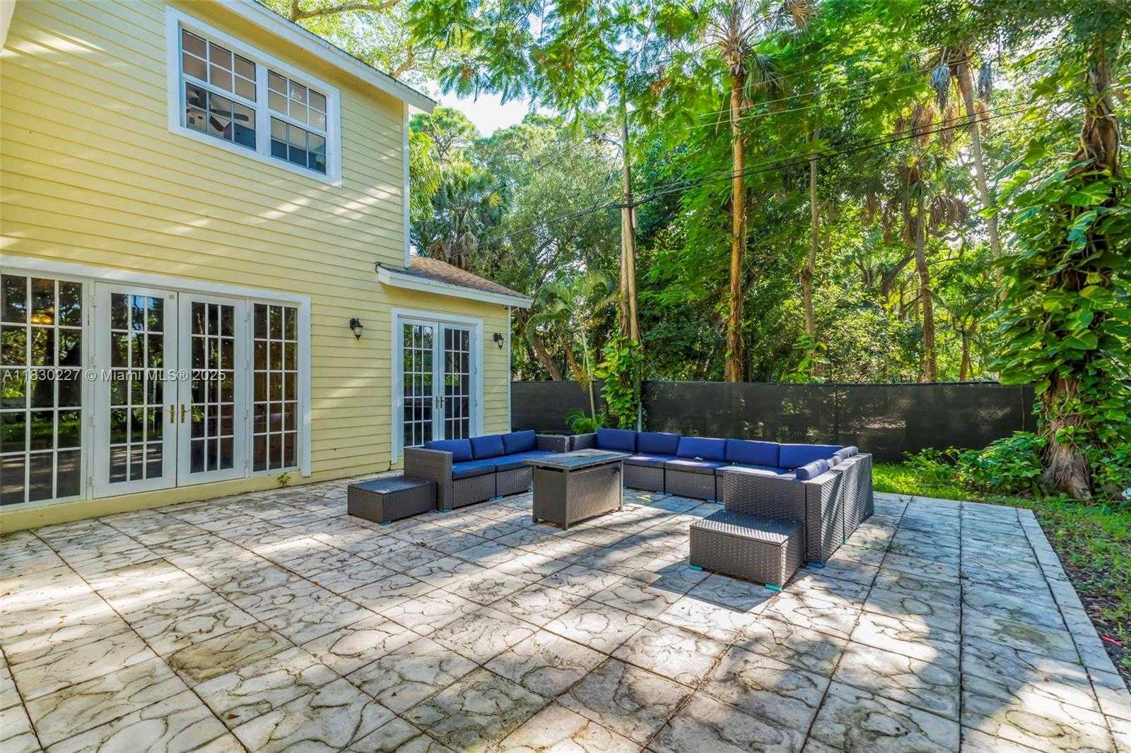 Small Image of 2221 SOUTH WEST 28TH WAY, Fort Lauderdale Number 51