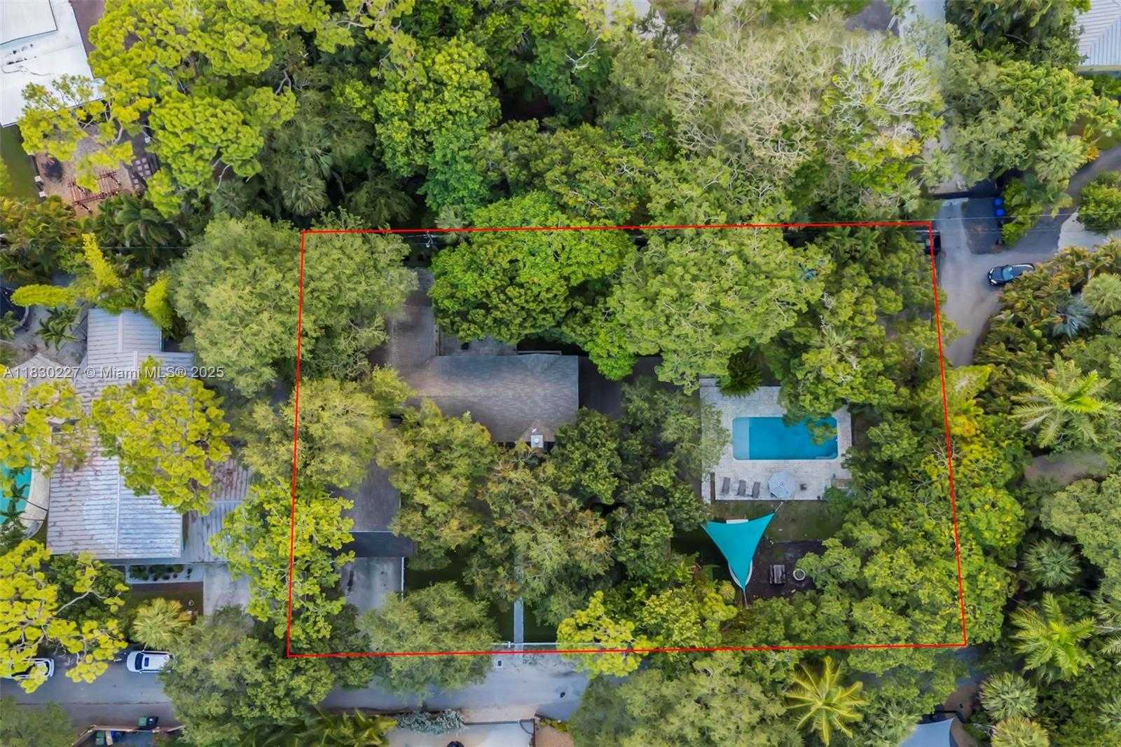 Small Image of 2221 SOUTH WEST 28TH WAY, Fort Lauderdale Number 70