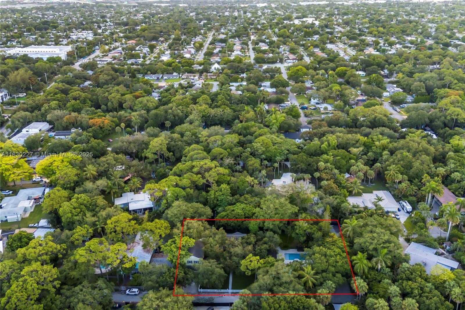 Small Image of 2221 SOUTH WEST 28TH WAY, Fort Lauderdale Number 71