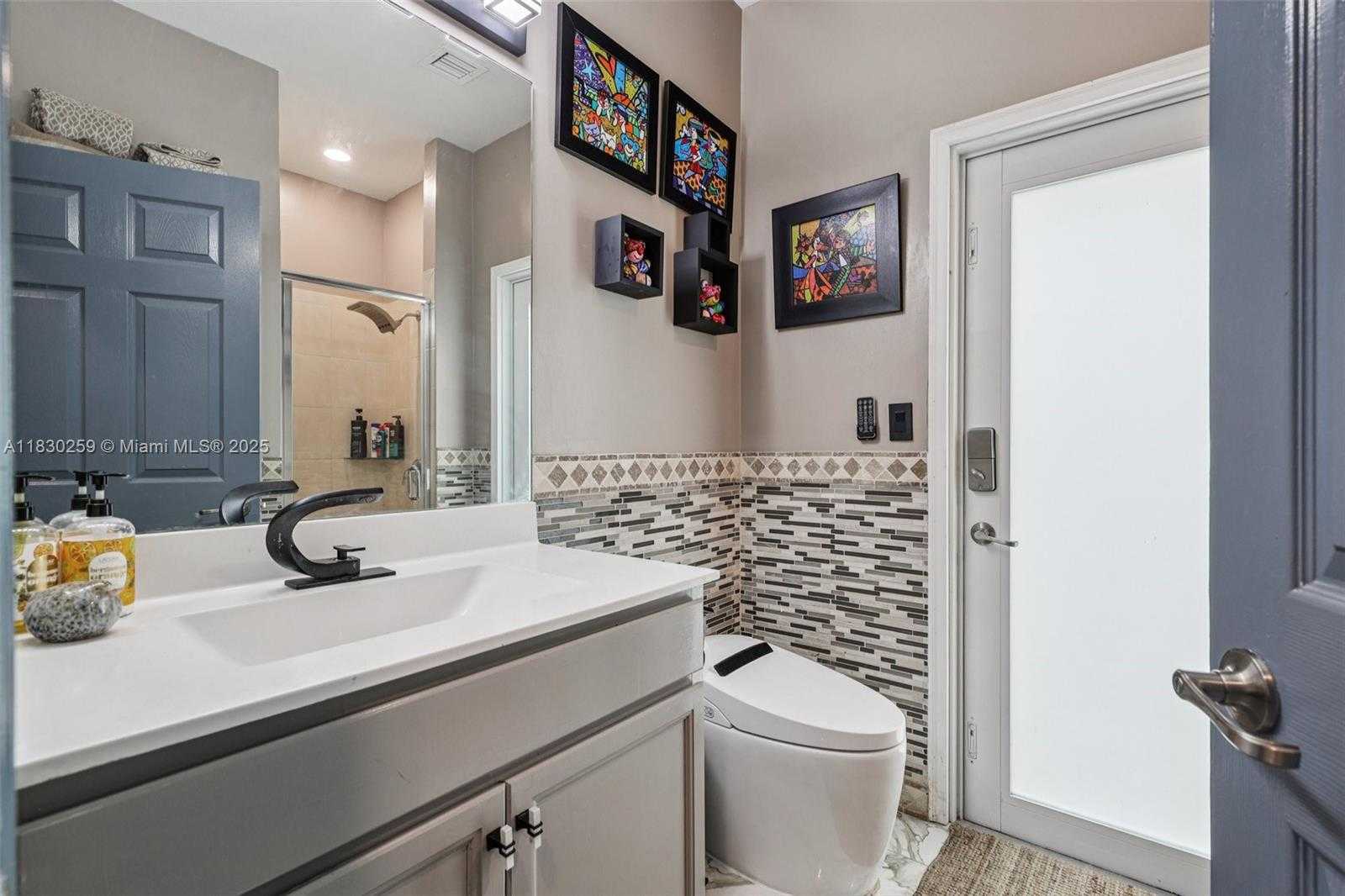 Small Image of 9331 WEST 35TH AVE, Hialeah Number 40