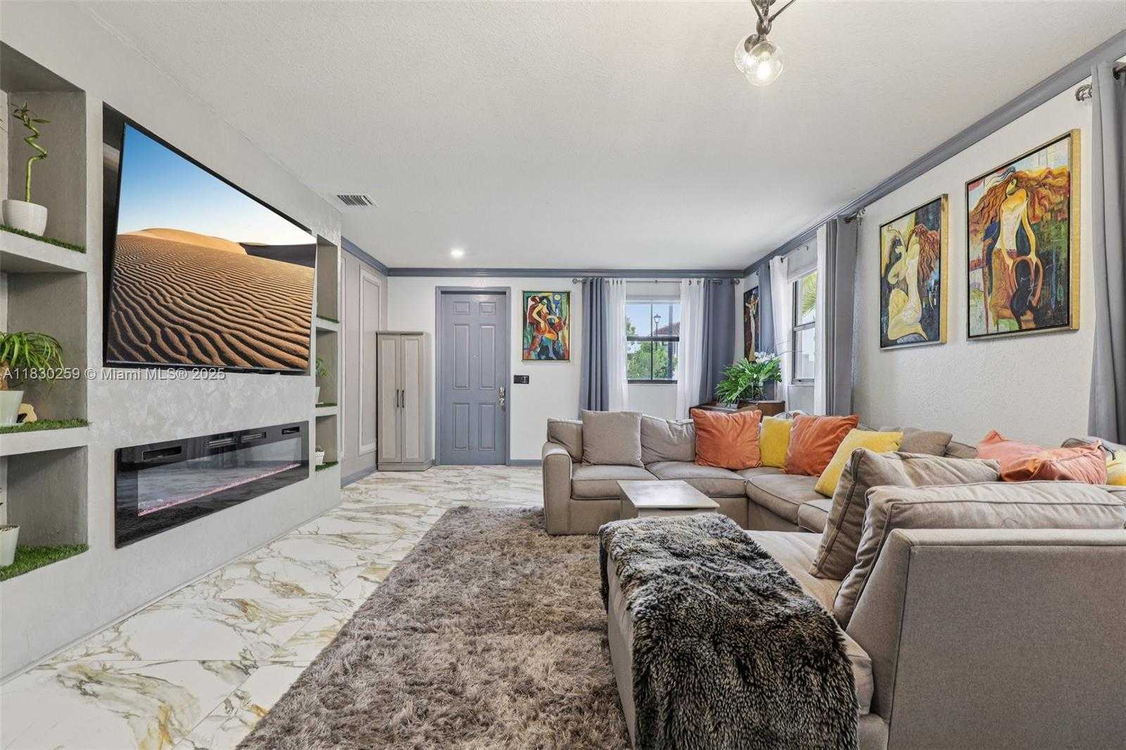 Small Image of 9331 WEST 35TH AVE, Hialeah Number 8