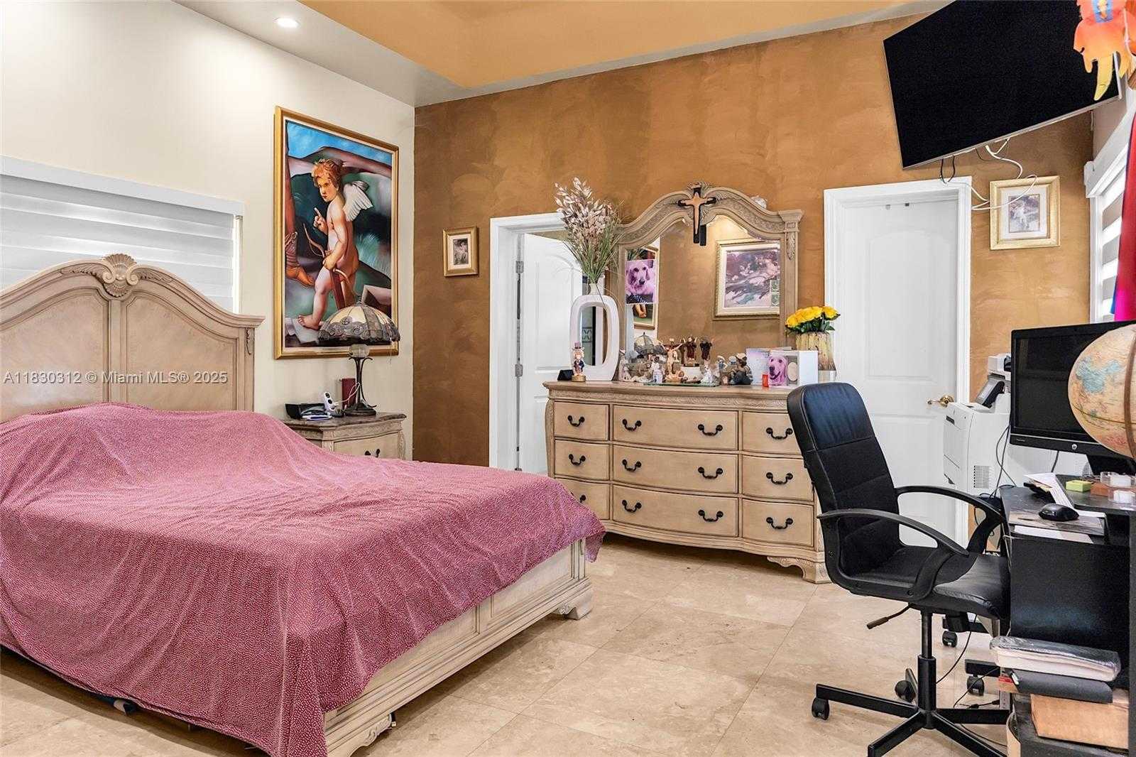 Small Image of 29363 SOUTH WEST 142ND AVE, Homestead Number 10