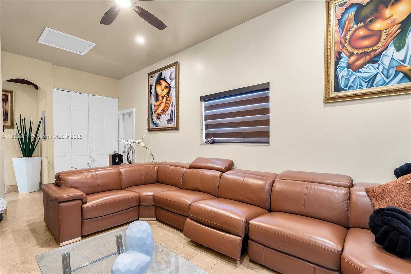 Small Image of 29363 SOUTH WEST 142ND AVE, Homestead Number 4