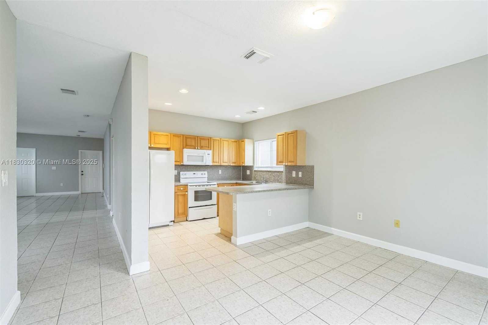 Small Image of 3156 NORTH EAST 4TH ST, Homestead Number 5