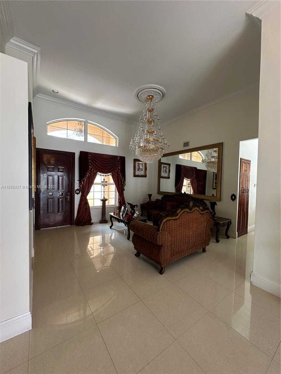 Small Image of 16021 NORTH WEST 83RD AVE, Miami Lakes Number 5