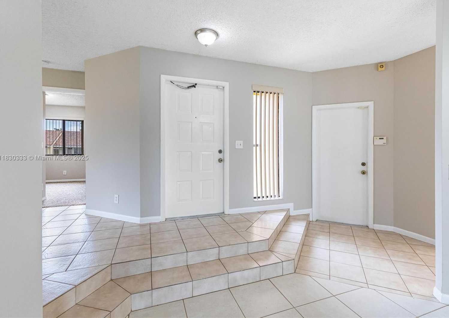 Small Image of 6280 COUNTRY FAIR CIR, Boynton Beach Number 15