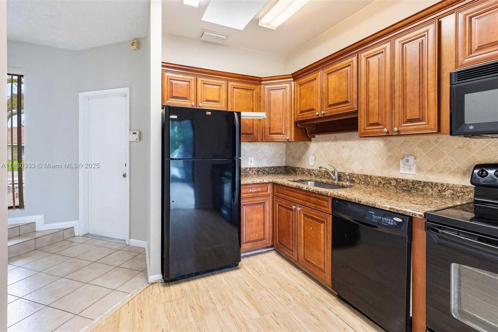 Small Image of 6280 COUNTRY FAIR CIR, Boynton Beach Number 18