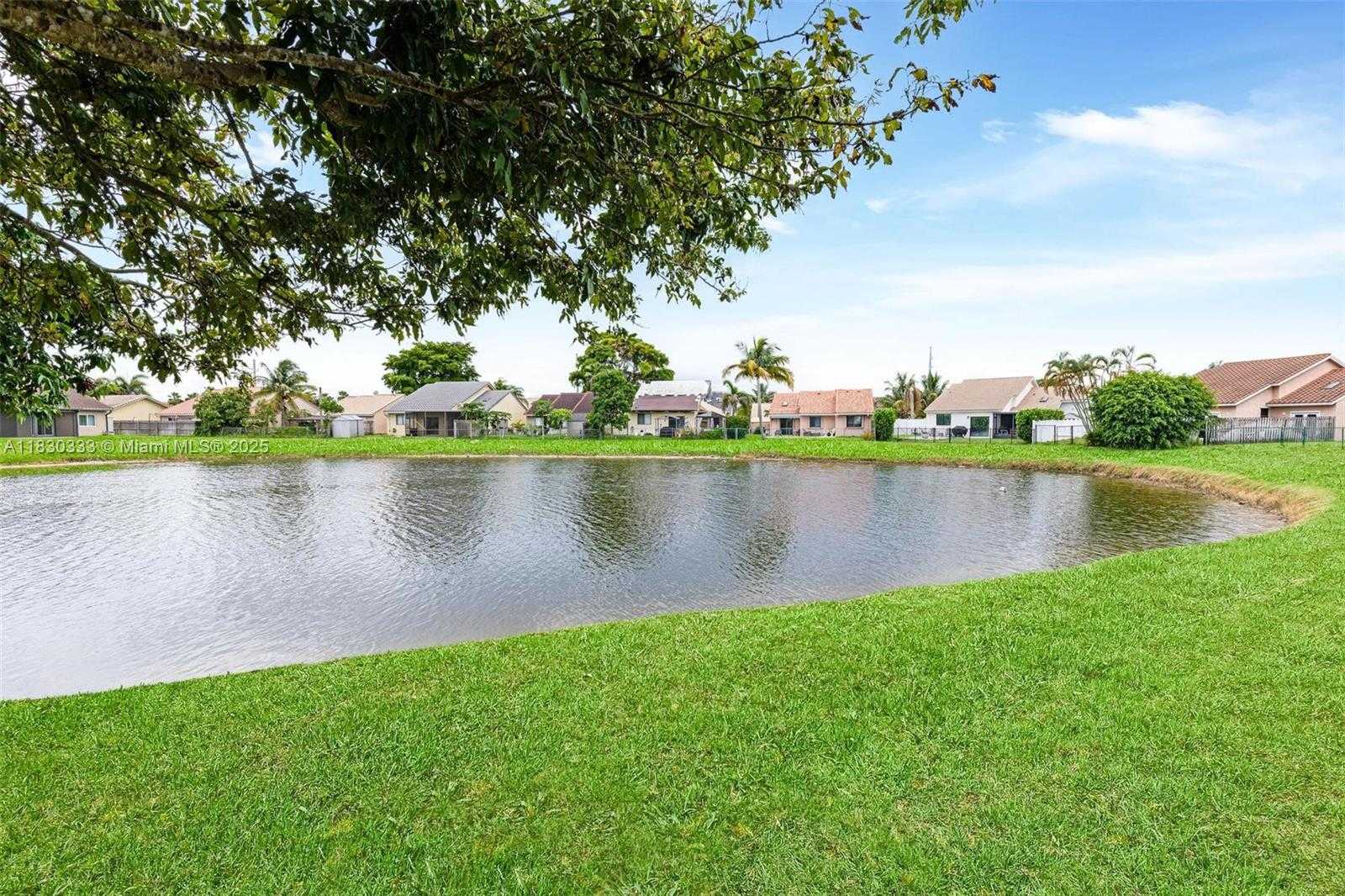 Small Image of 6280 COUNTRY FAIR CIR, Boynton Beach Number 30