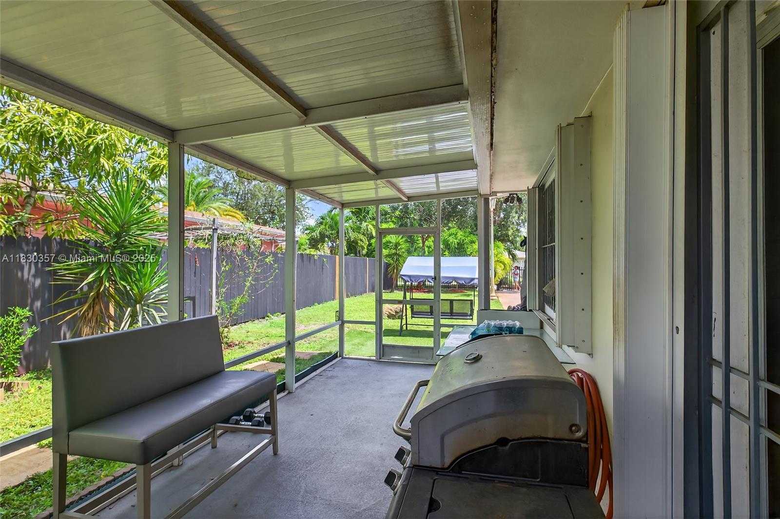Small Image of 395 NORTH WEST 124TH ST, North Miami Number 15