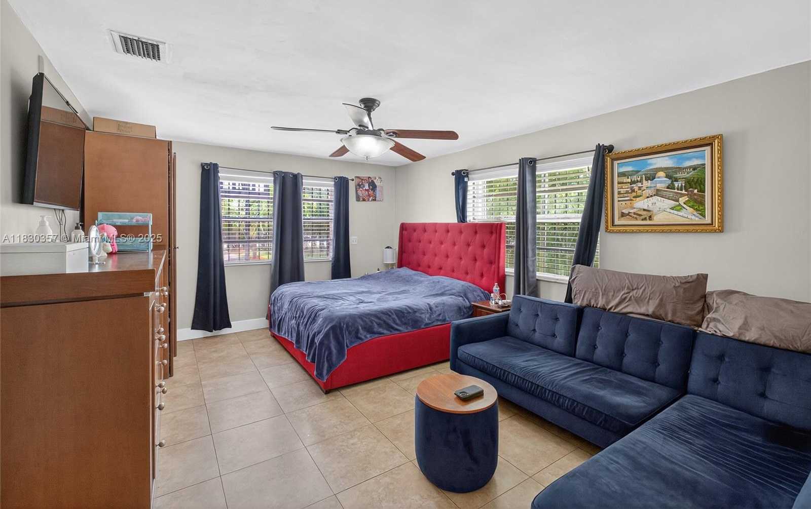 Small Image of 395 NORTH WEST 124TH ST, North Miami Number 17