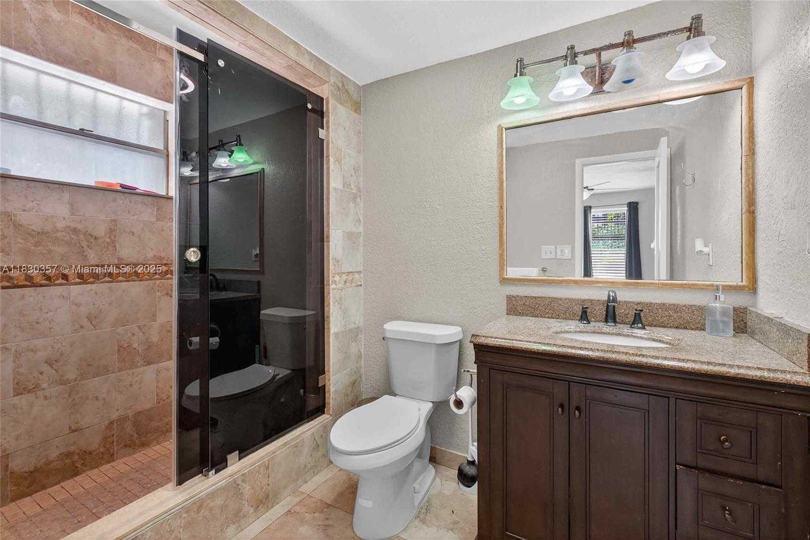 Small Image of 395 NORTH WEST 124TH ST, North Miami Number 20