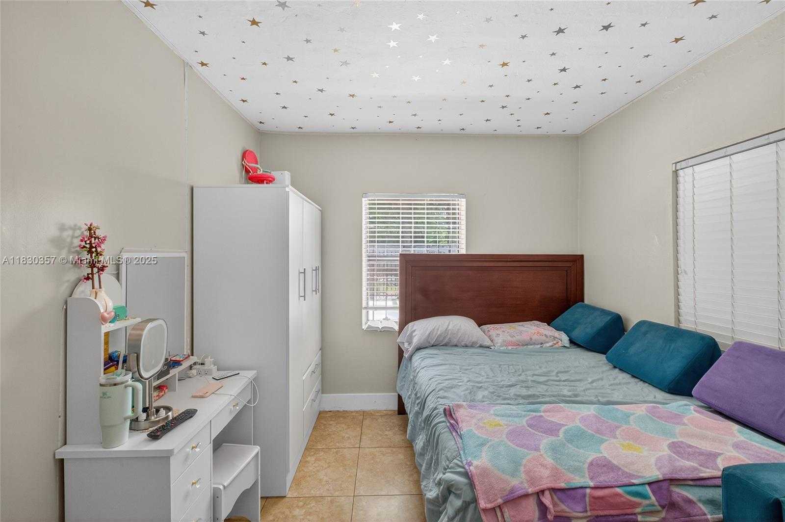 Small Image of 395 NORTH WEST 124TH ST, North Miami Number 22
