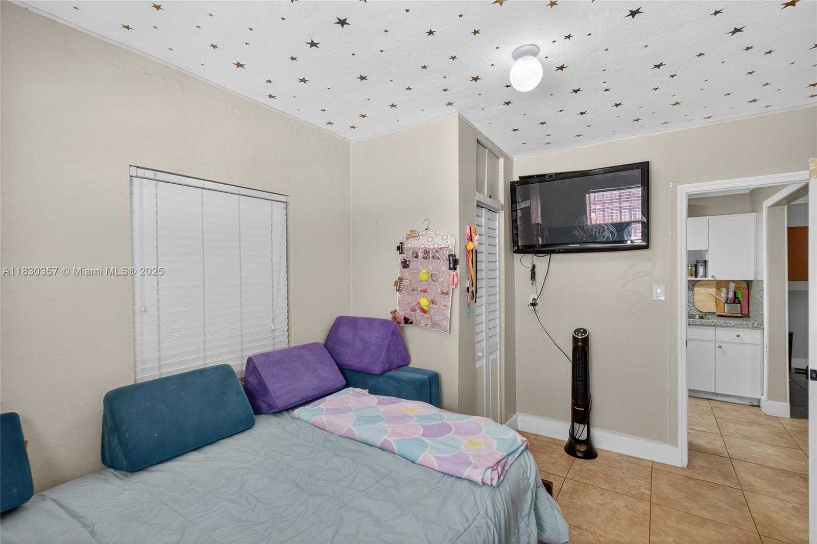 Small Image of 395 NORTH WEST 124TH ST, North Miami Number 24