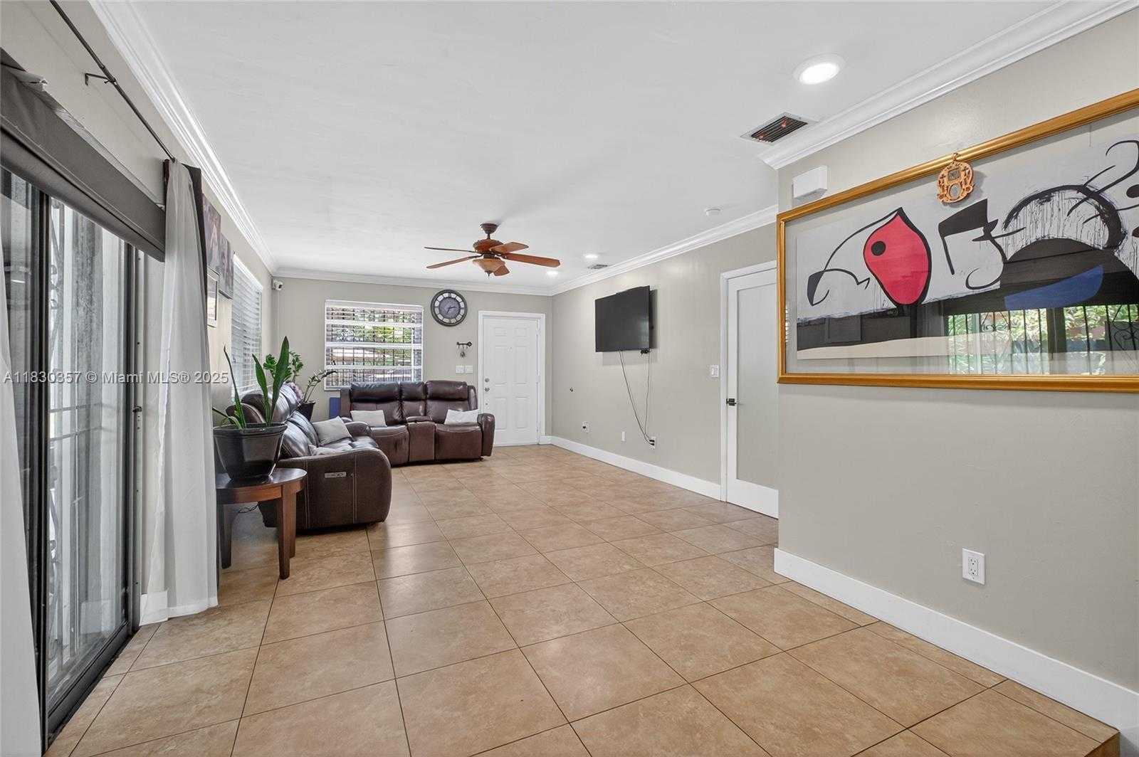 Small Image of 395 NORTH WEST 124TH ST, North Miami Number 37