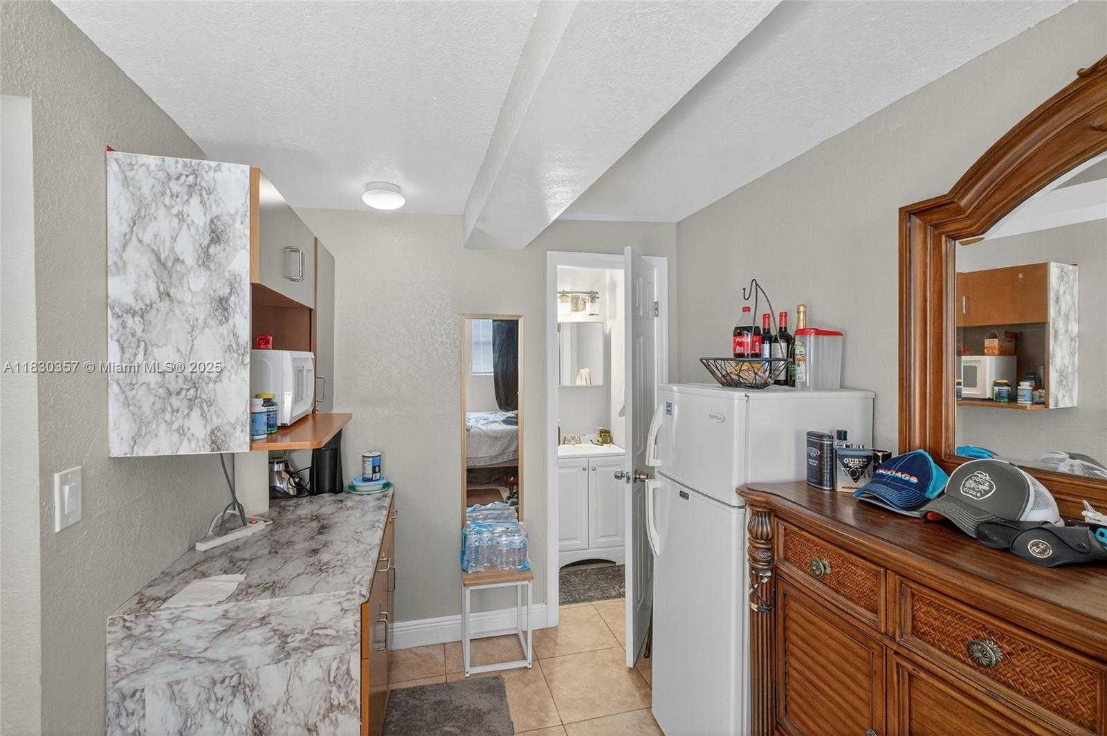 Small Image of 395 NORTH WEST 124TH ST, North Miami Number 41