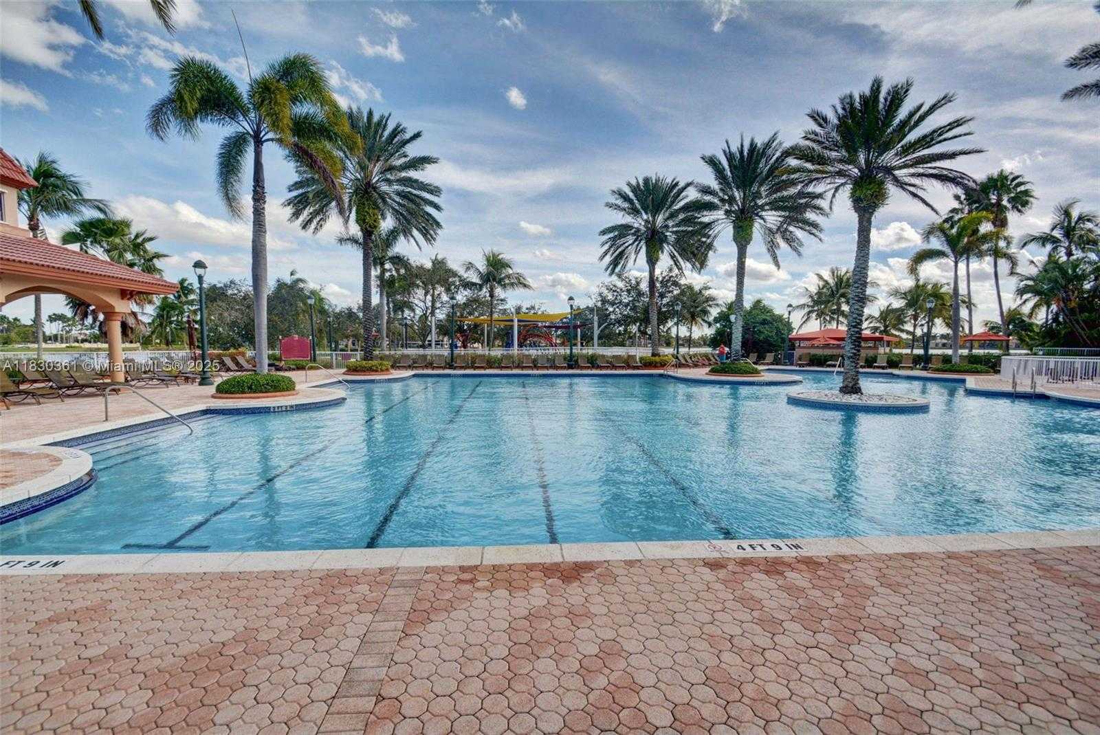 Small Image of 3060 SOUTH WEST 195TH TER, Miramar Number 53