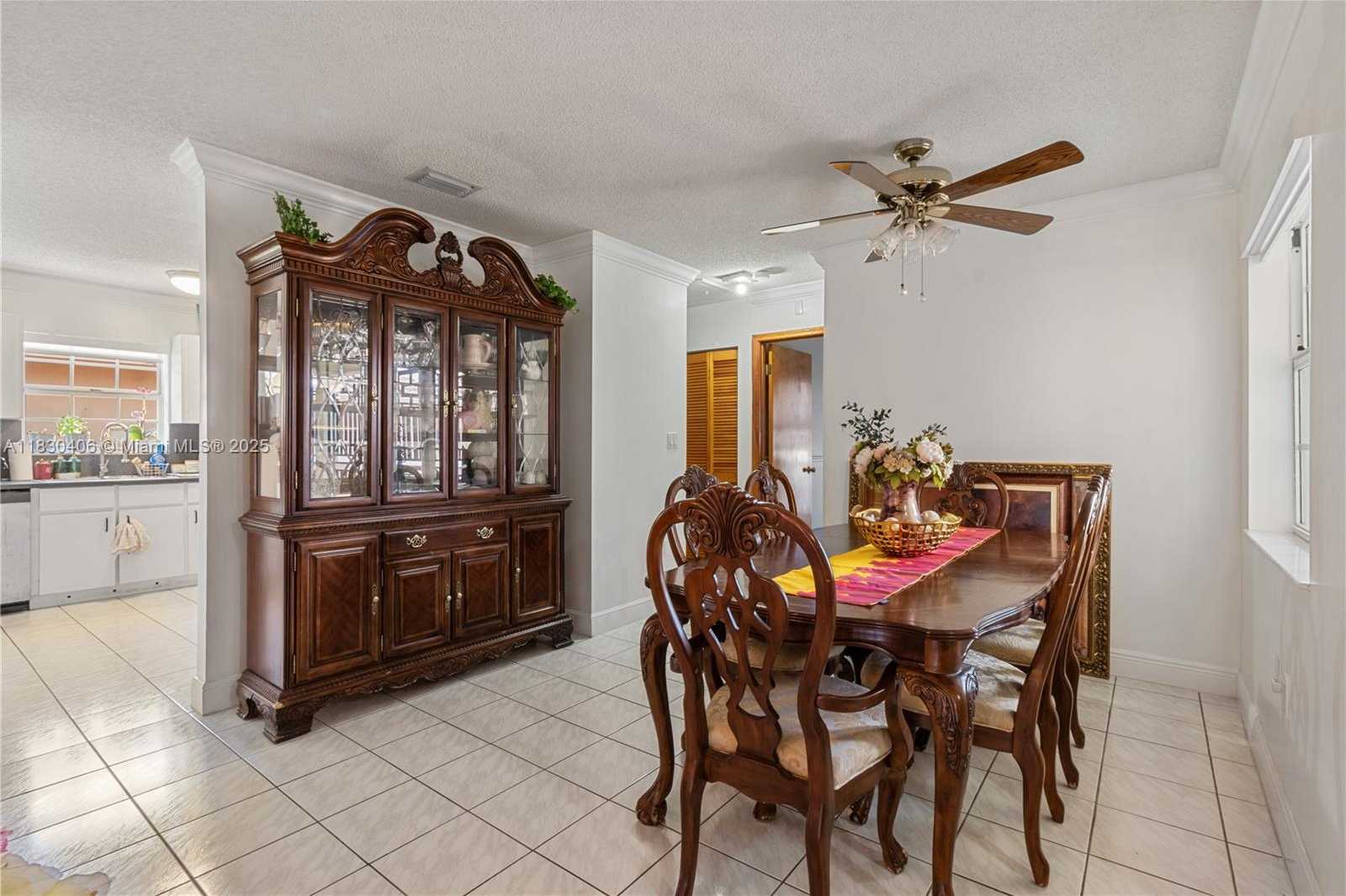 Small Image of 5443 SOUTH WEST 143RD CT, Miami Number 8