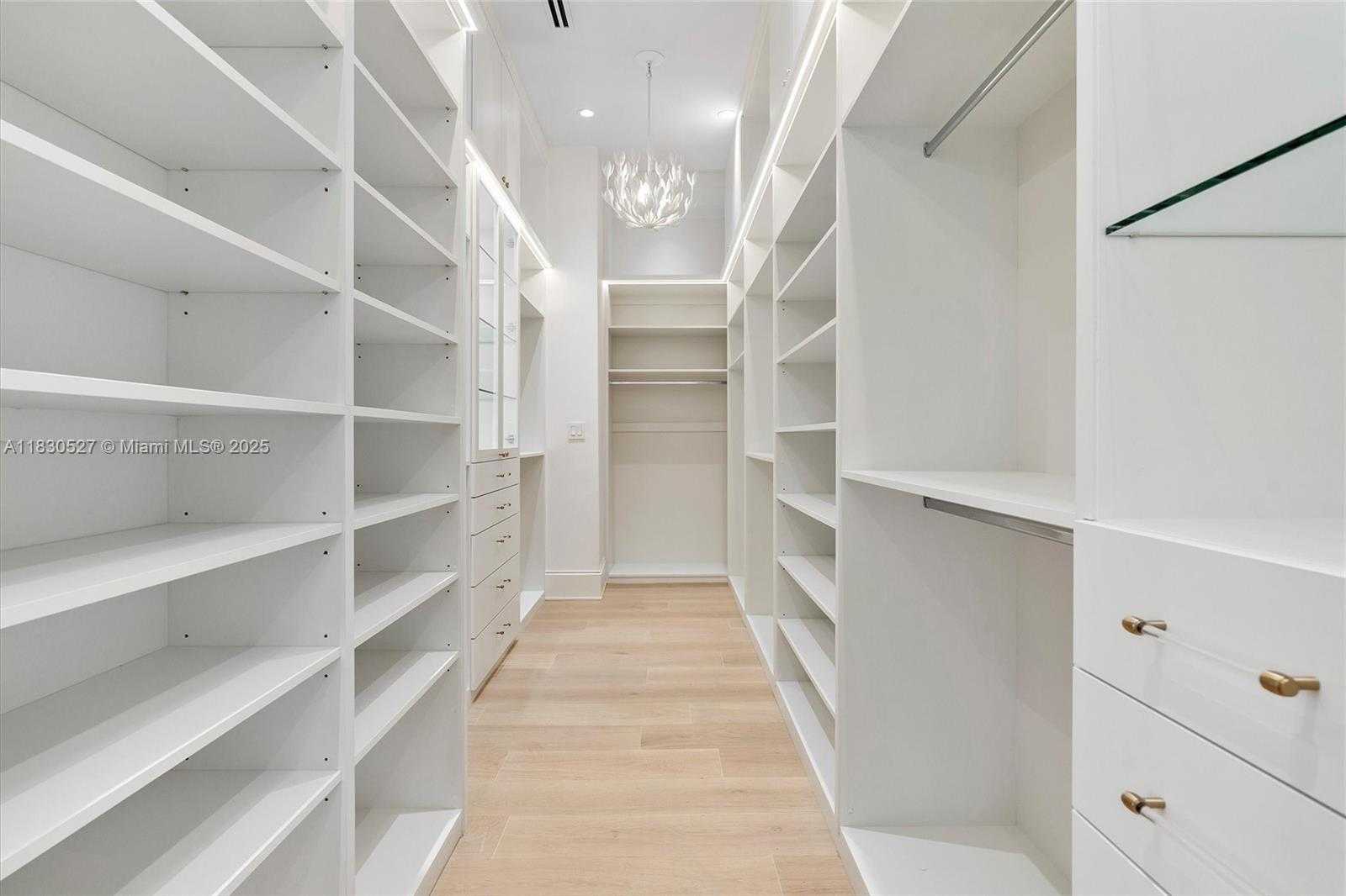 Small Image of 309 NORTH EAST 99TH ST, Miami Shores Number 26