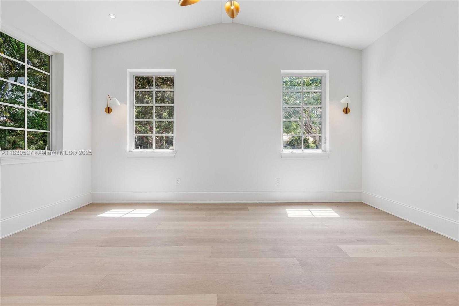 Small Image of 309 NORTH EAST 99TH ST, Miami Shores Number 34