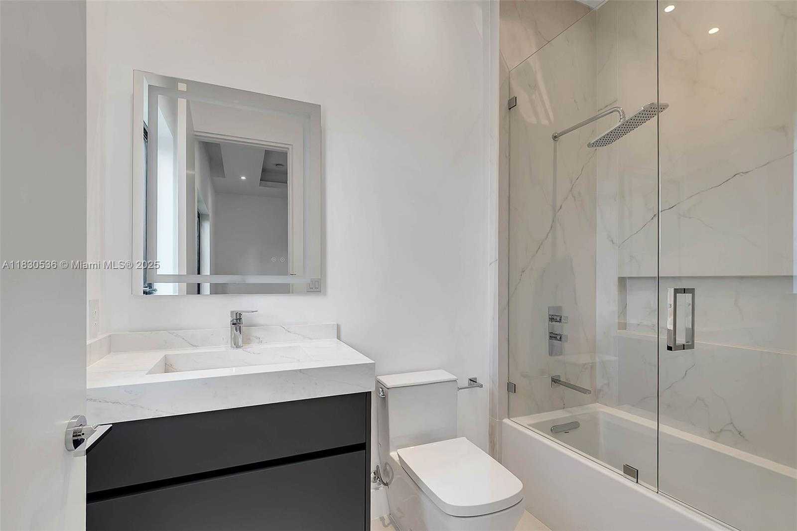Small Image of 13075 SOUTH WEST 82ND CT, Pinecrest Number 19