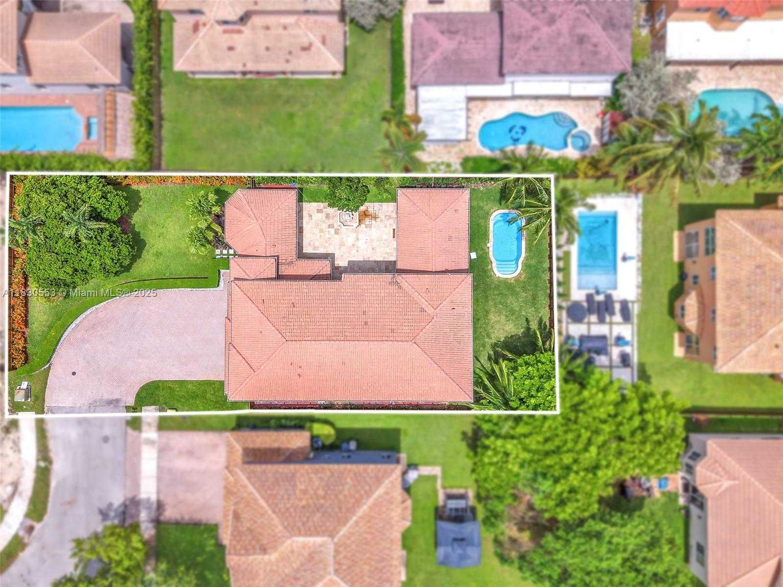 Small Image of 1927 SOUTH EAST 22ND DR, Homestead Number 6