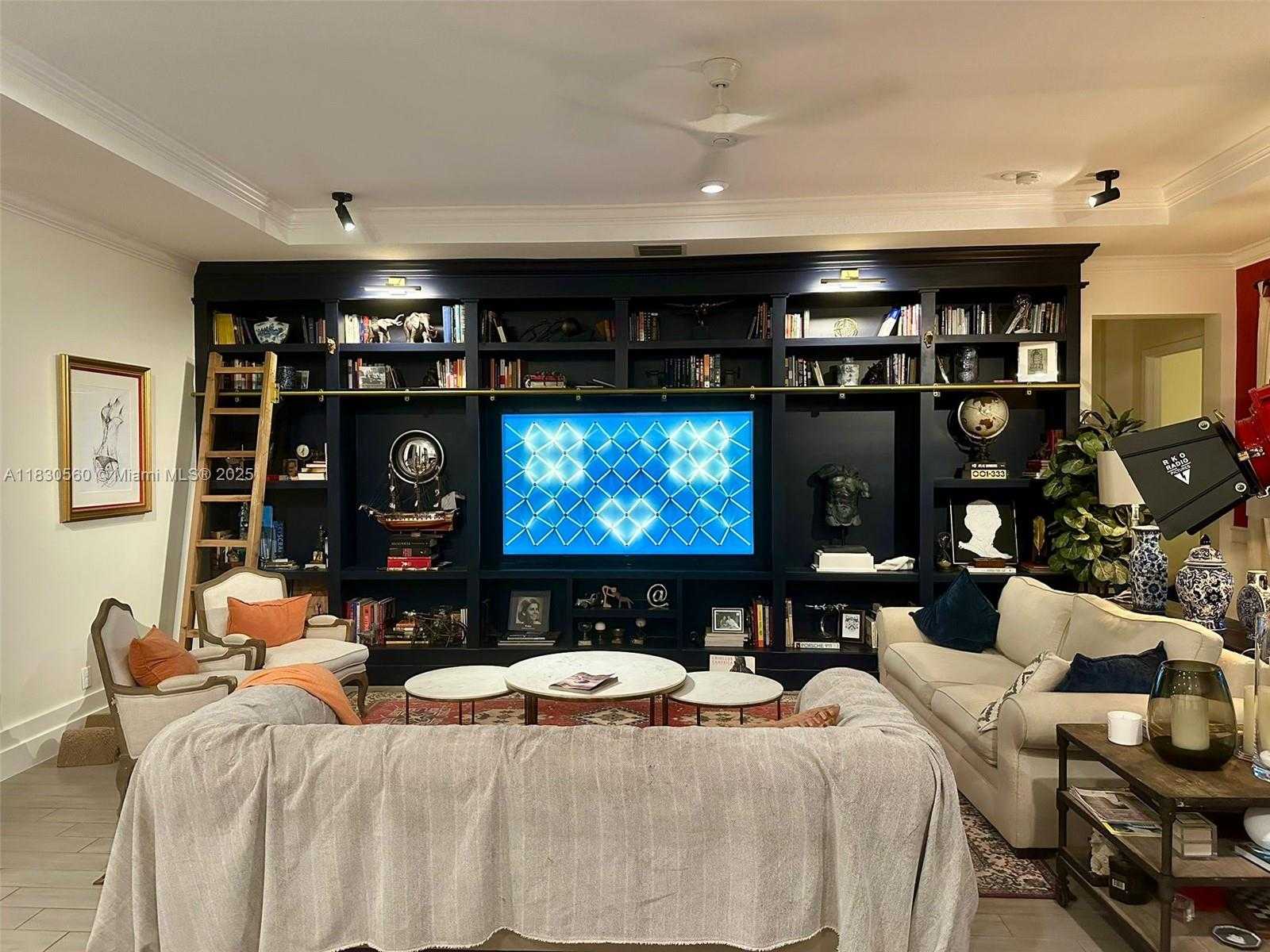 Small Image of 799 HOOKLINE CIR, Loxahatchee Number 2