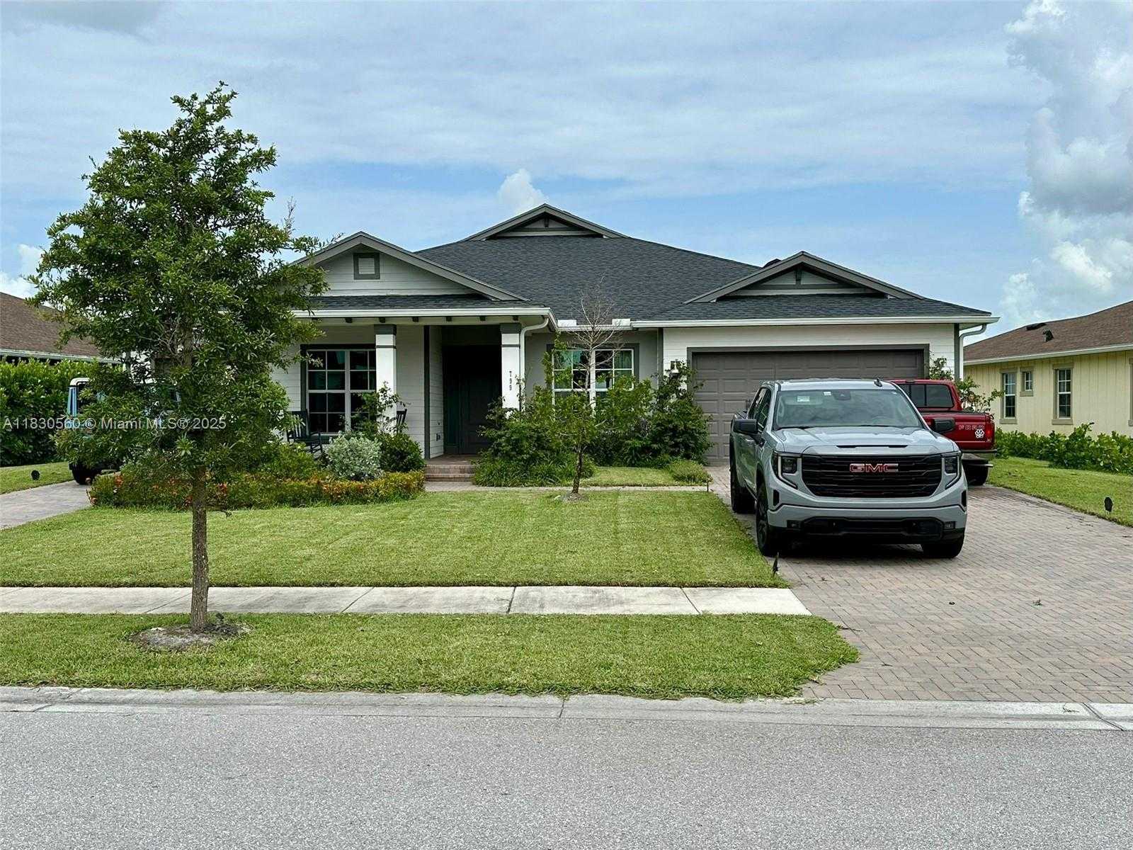 Small Image of 799 HOOKLINE CIR, Loxahatchee Number 29