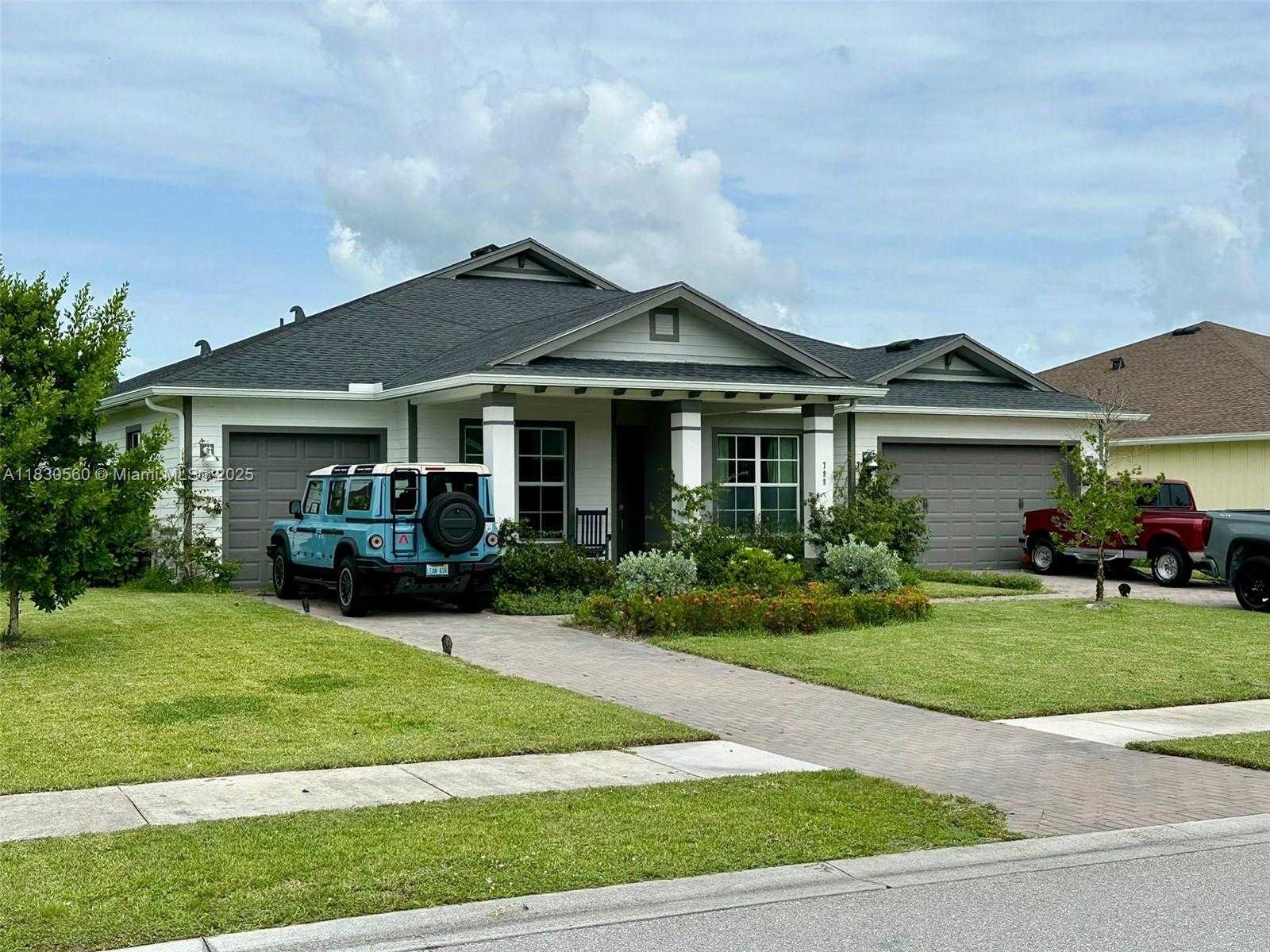 Small Image of 799 HOOKLINE CIR, Loxahatchee Number 30