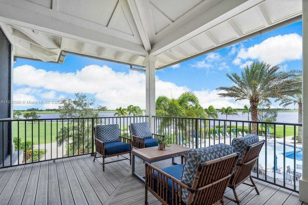 Small Image of 799 HOOKLINE CIR, Loxahatchee Number 39
