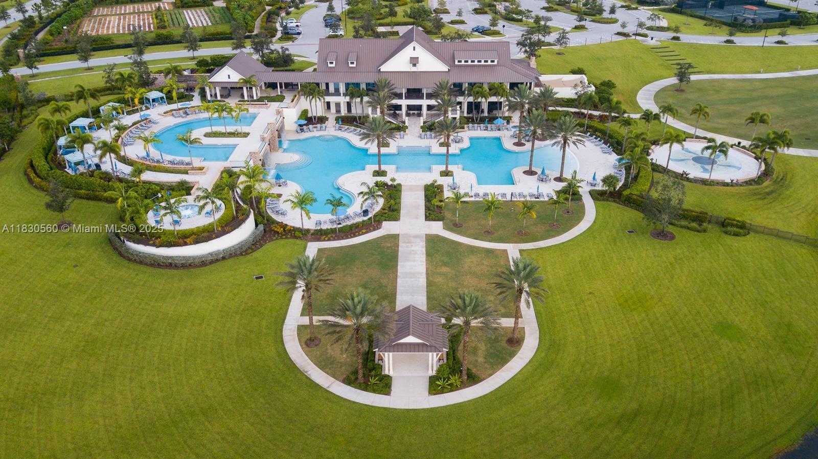 Small Image of 799 HOOKLINE CIR, Loxahatchee Number 51