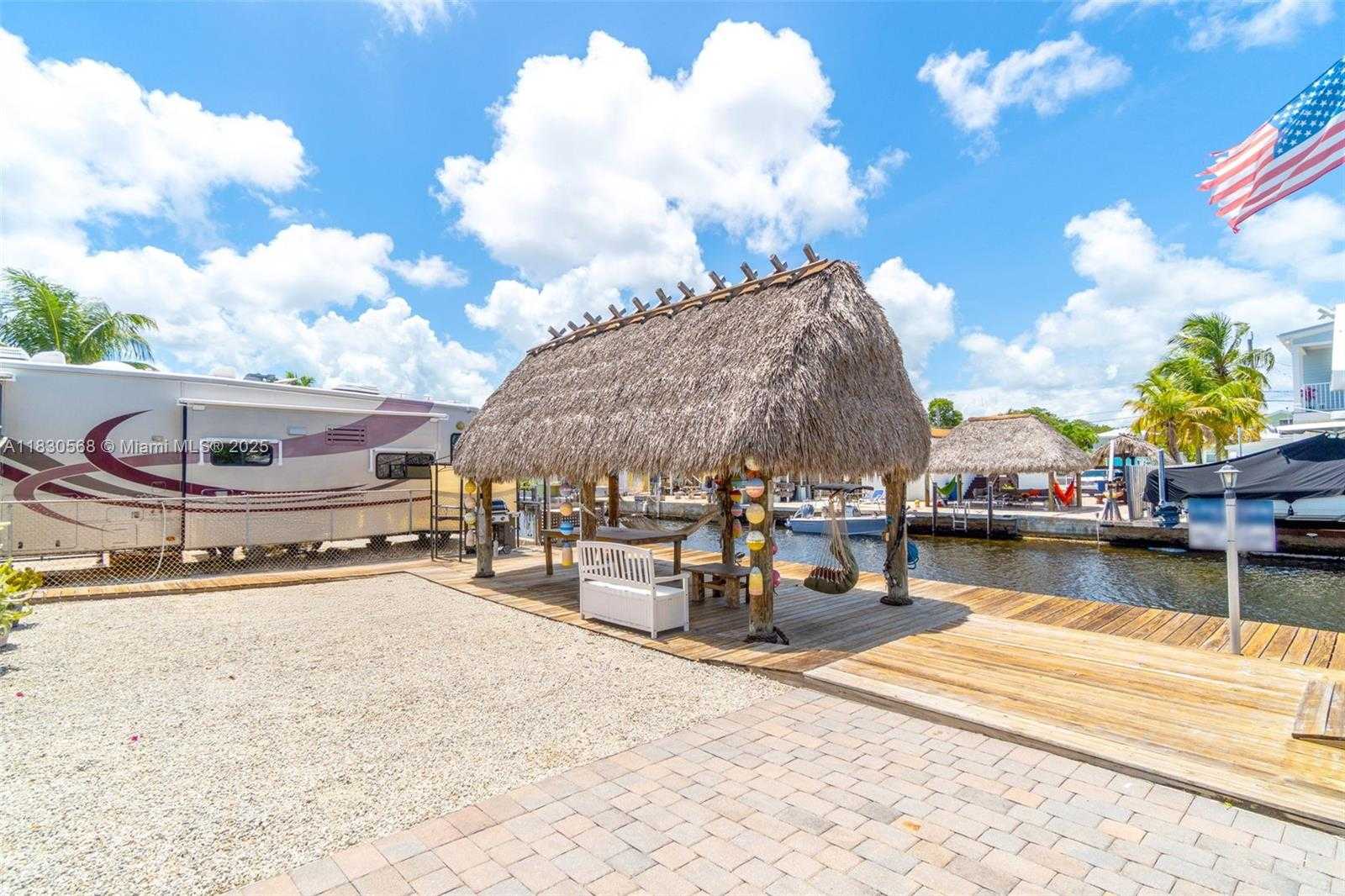 Small Image of 280 TAYLOR DRIVE, Key Largo Number 30