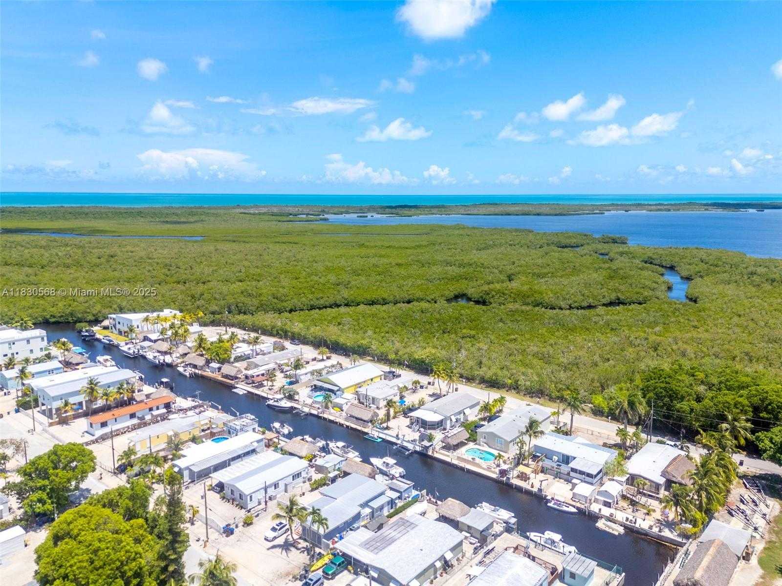 Small Image of 280 TAYLOR DRIVE, Key Largo Number 45
