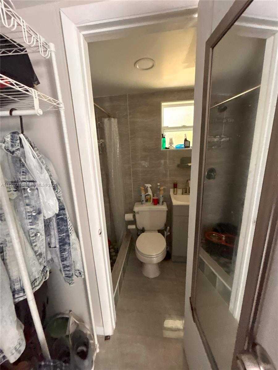 Imagen de Pequeño Objeto