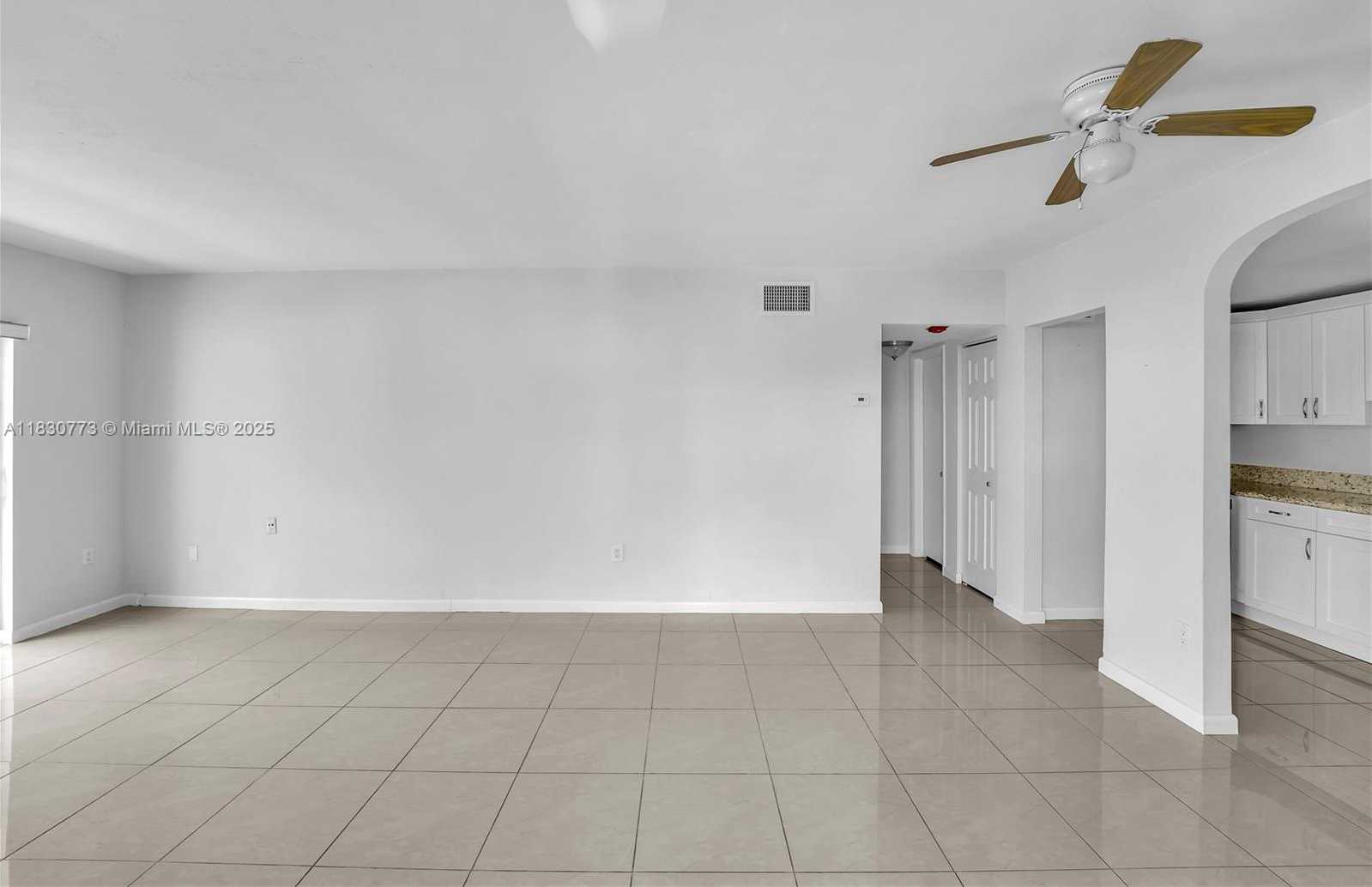 Small Image of 13882 SOUTH WEST 90TH AVE #HH217, Miami Number 11