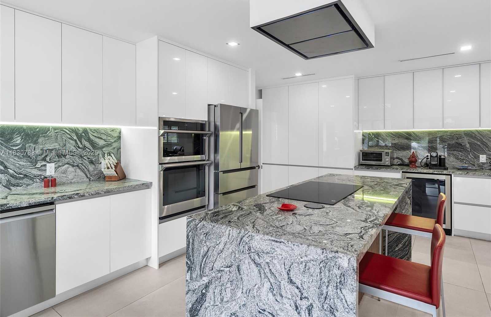 Small Image of 501 NORTH EAST 105TH ST, Miami Shores Number 11