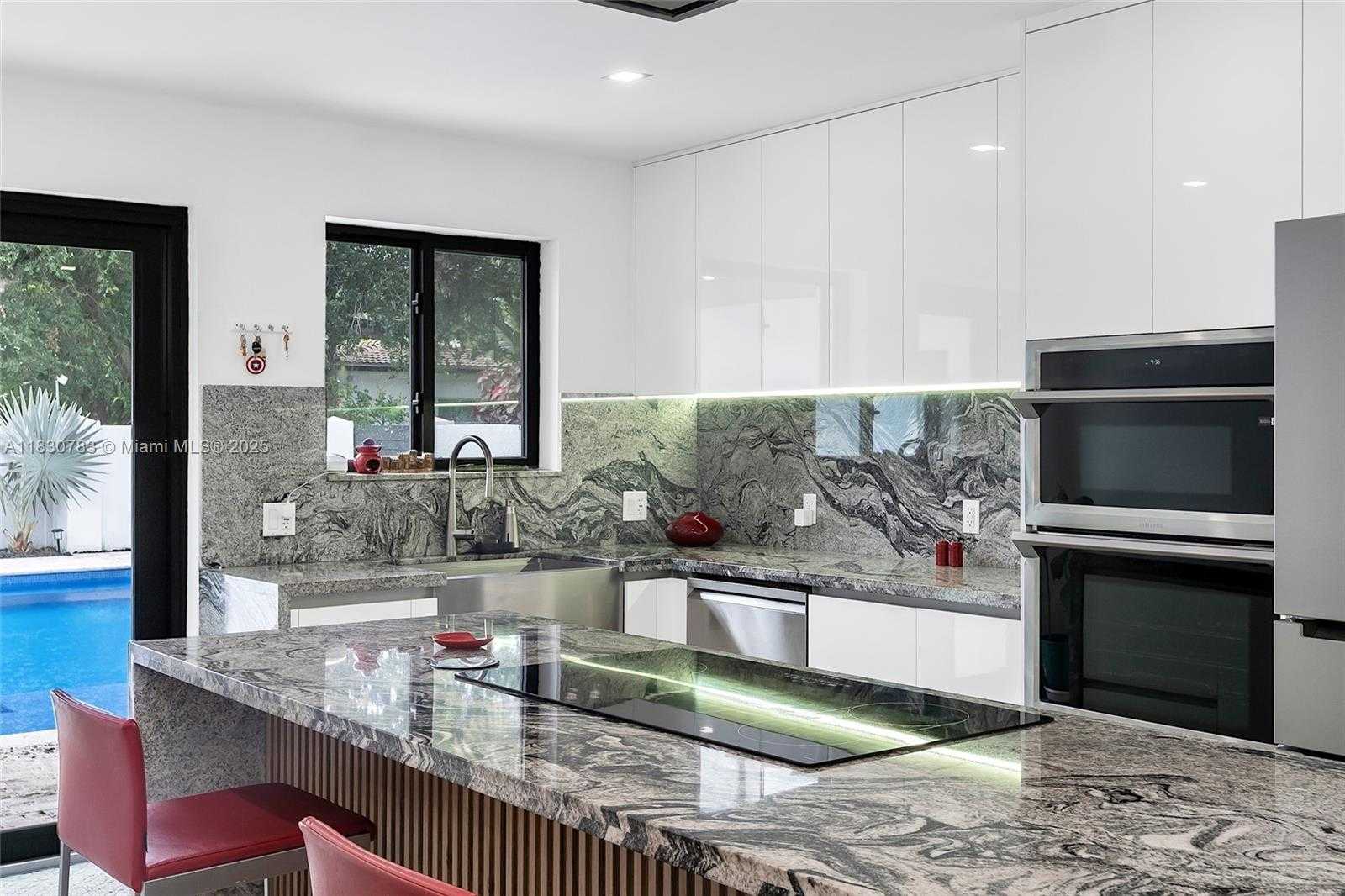 Small Image of 501 NORTH EAST 105TH ST, Miami Shores Number 13
